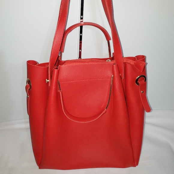 VEGAN NWT RARE DUAL STRAP STYLE SHOULDER BAG - Picture 6 of 16